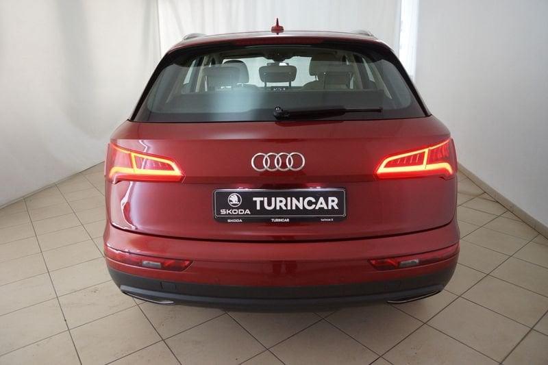 Audi Q5 35 TDI quattro S tronic Business