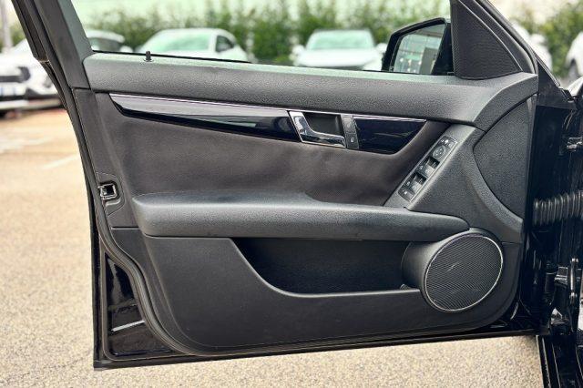 MERCEDES-BENZ C 220 CDI BlueEFFICIENCY Elegance ( NO GARANZIA )