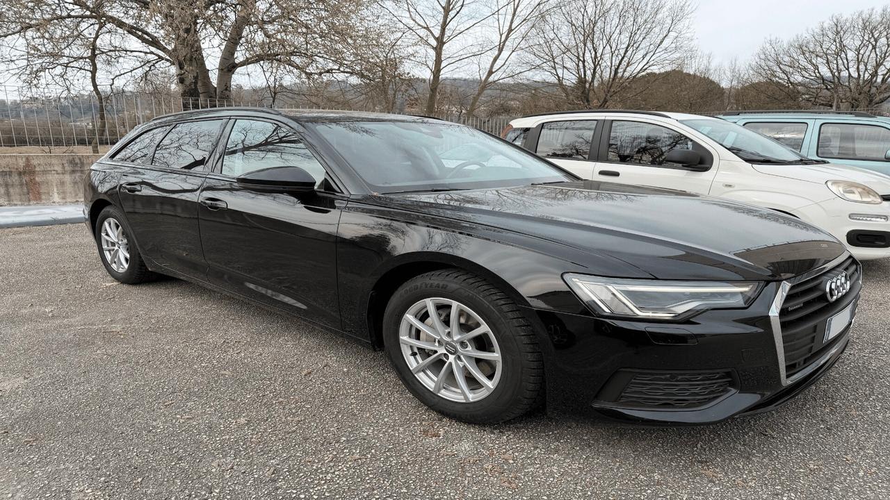 Audi A6 Avant 40 2.0 TDI S tronic Business Design