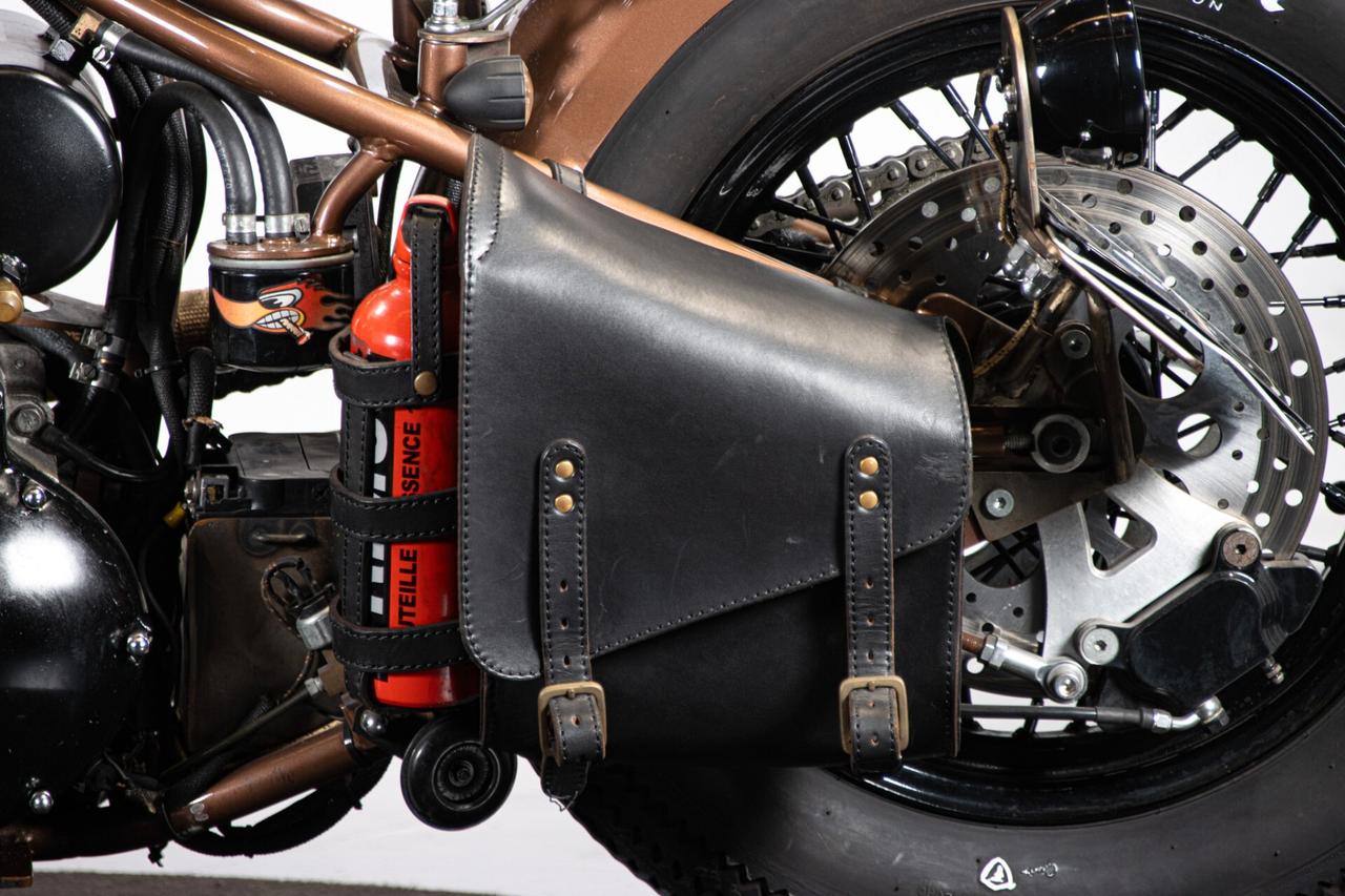 HARLEY DAVIDSON SPORTSTER BOBBER - RDS01979