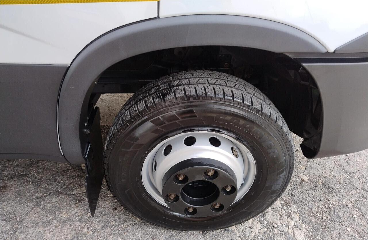 Iveco Daily 60C17 Passo 4750 con Pedana - 2016