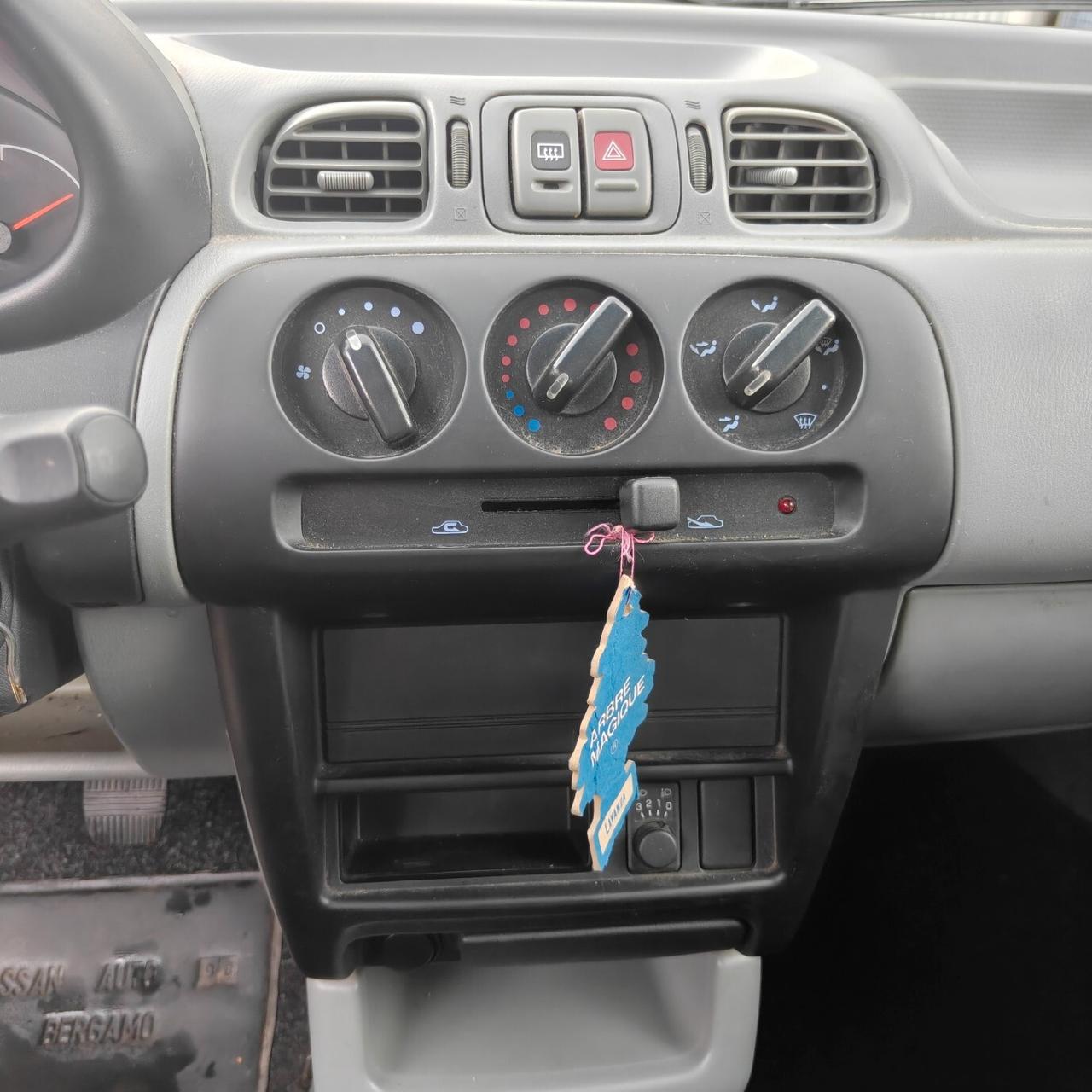 Nissan Micra 1.0i 16V cat 3 porte Jive