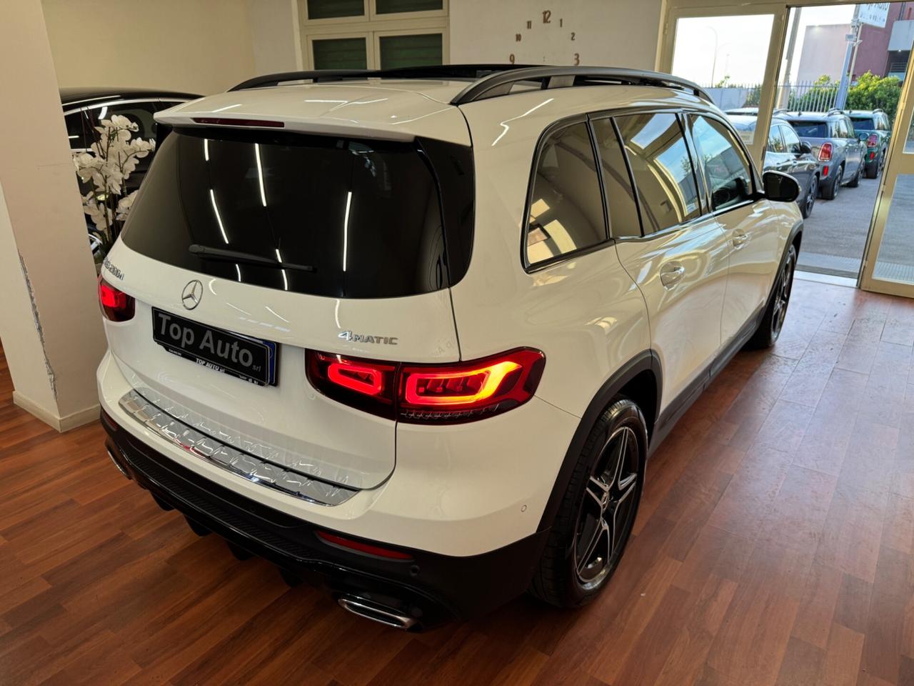 MERCEDES-BENZ GLB 200 d AUT. 4MATIC AMGLINE PREMIUM PLUS