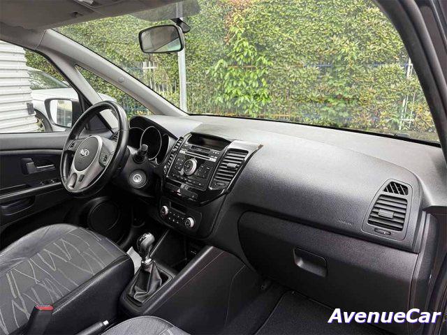 KIA Venga 1.4 cvvt COOL ADATTA A NEOPATENTATI PREZZO REALE