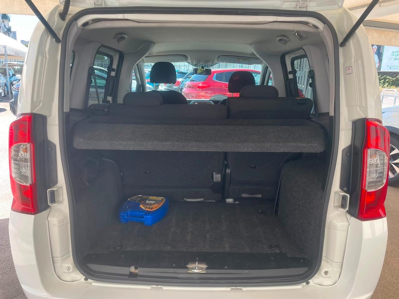 Fiat Qubo 1.3 MJT 95 CV N1 Autocarro 4 posti