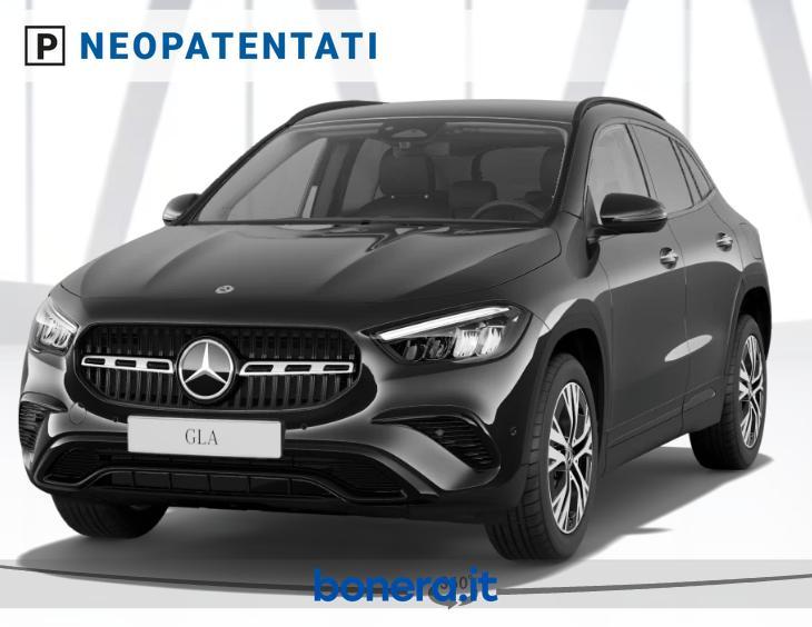 Mercedes GLA 180 180 Progressive Advanced Plus 7G-DCT