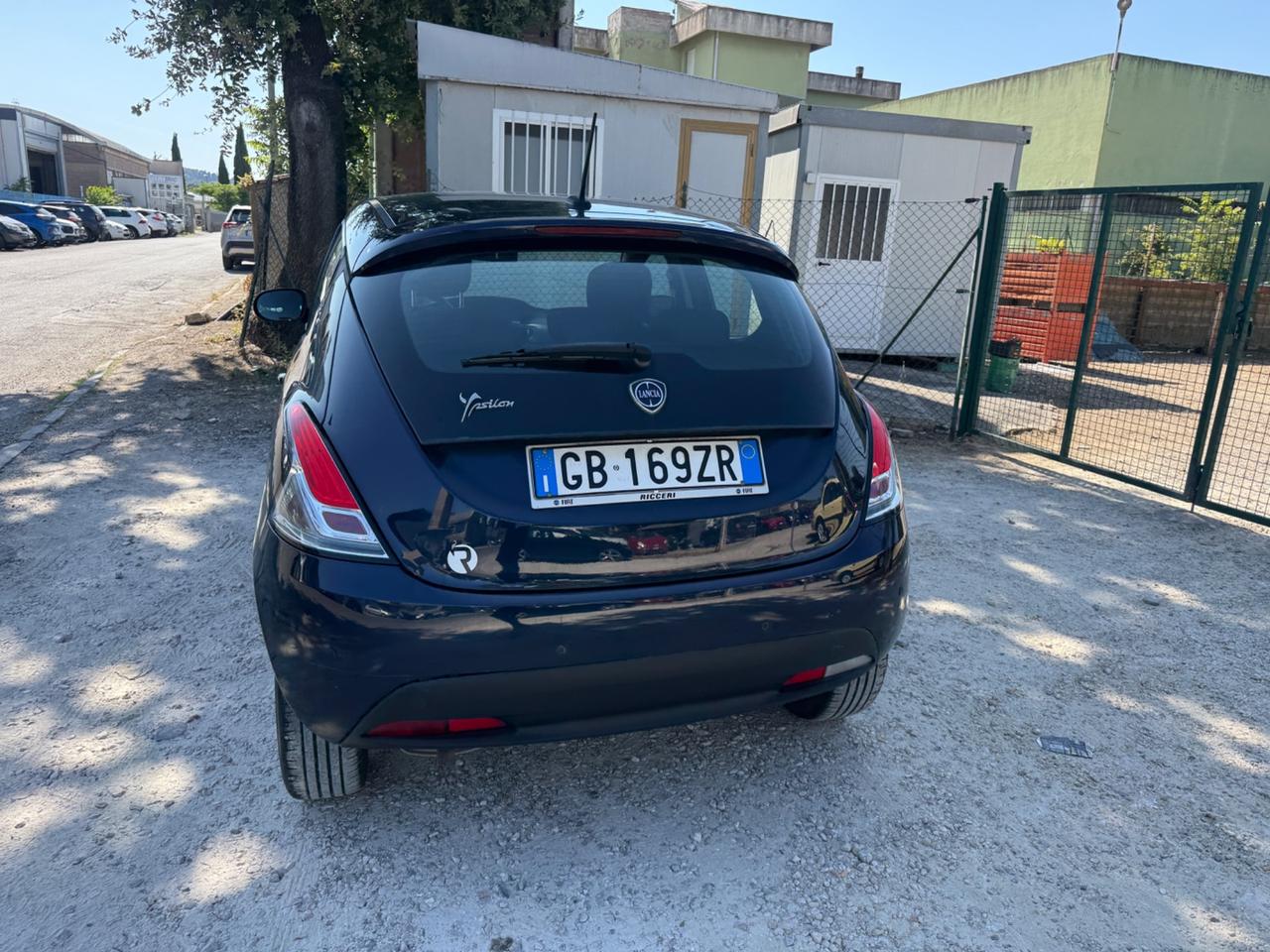 Lancia Ypsilon 1.2 69 CV 5 porte GPL Ecochic Platinum