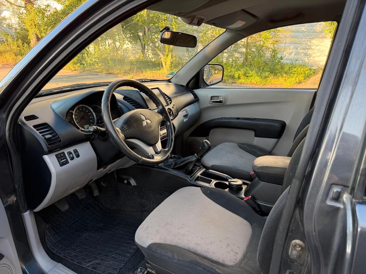 Mitsubishi L200 2.5 DI-D/136CV Club Cab Invite DPF