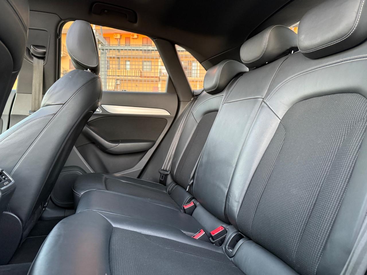 Audi Q3 2.0 TDI 150 CV quattro S tronic S-line edition