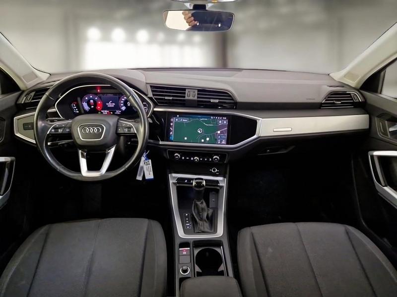 AUDI Q3 35 TDI S tronic Business