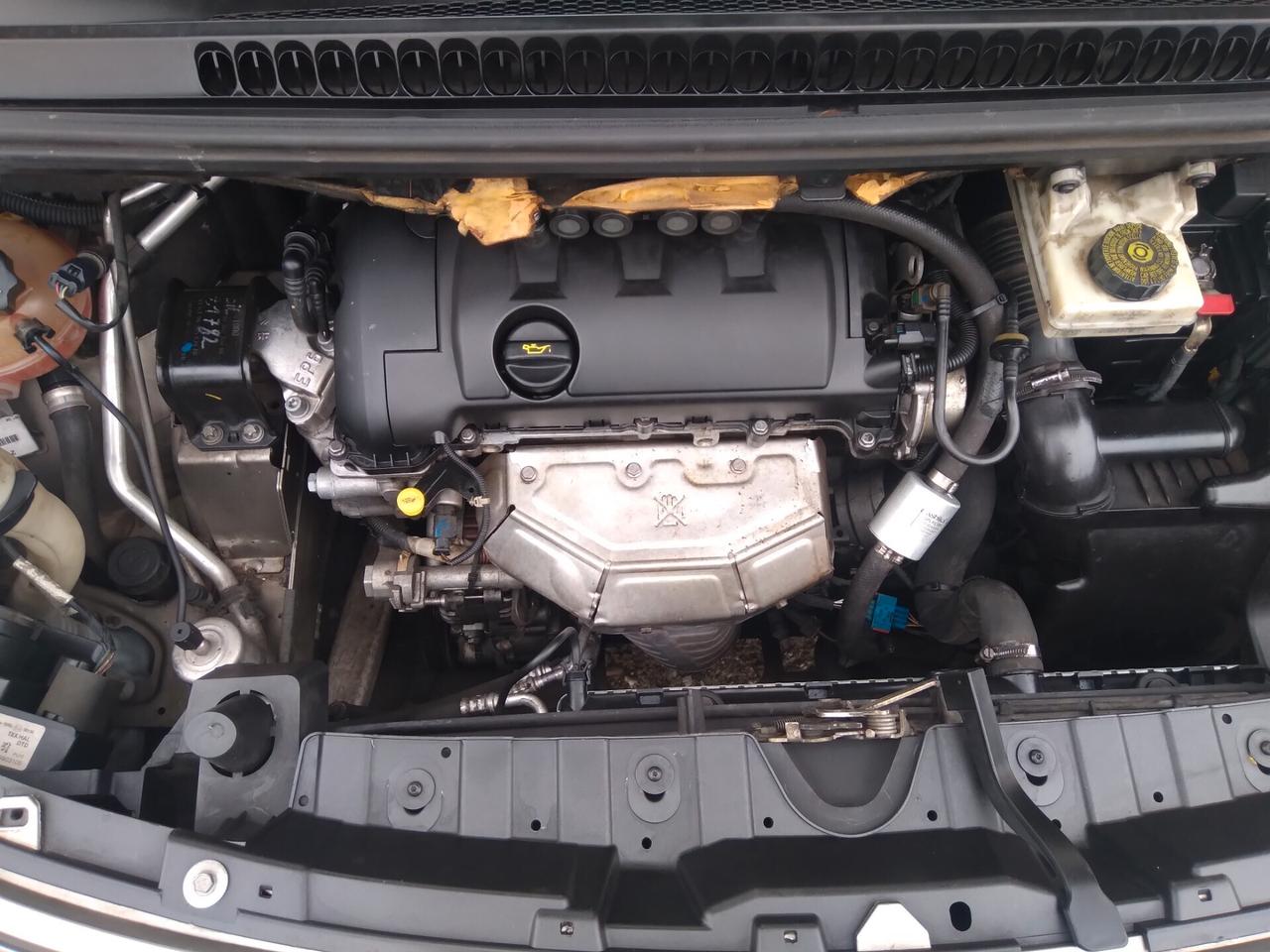 Peugeot 3008 1.6 VTi 120CV Premium benzina-gpl x neopatentati