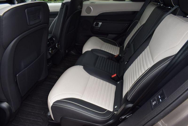 Land Rover Discovery 3.0D I6 300 CV AWD Auto R-Dynamic HSE