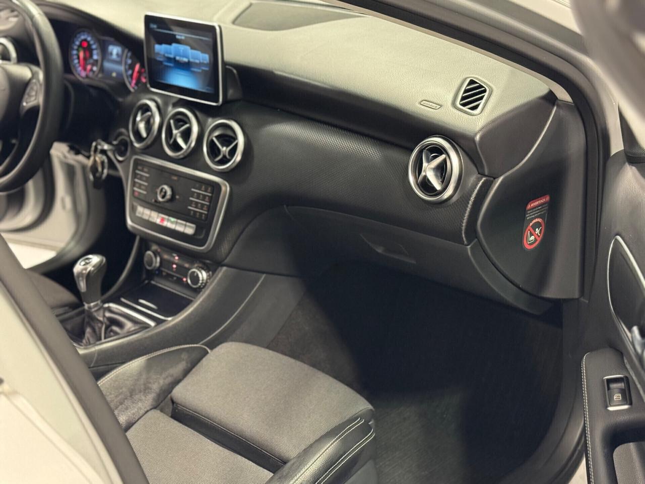 Mercedes-benz A 180 Manuale
