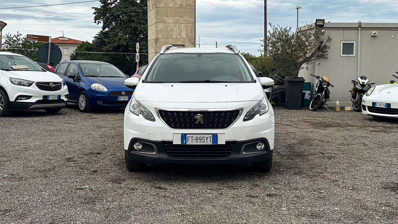 Peugeot 2008 BlueHDi 100 S&S Black Matt