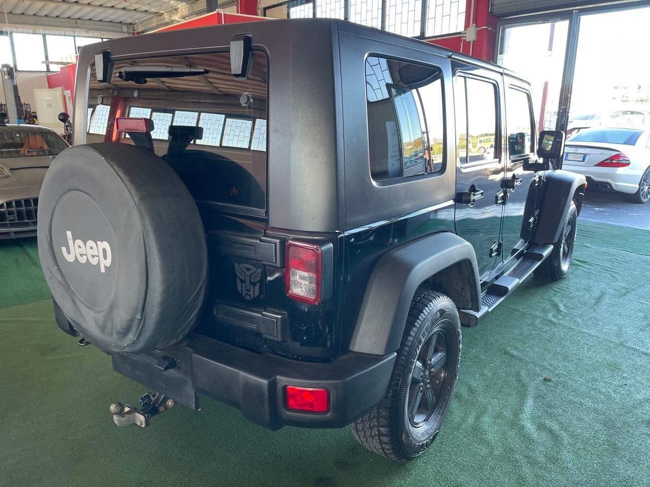 Jeep Wrangler Unlimited 2.8 CRD Gancio PERMUTE RATE