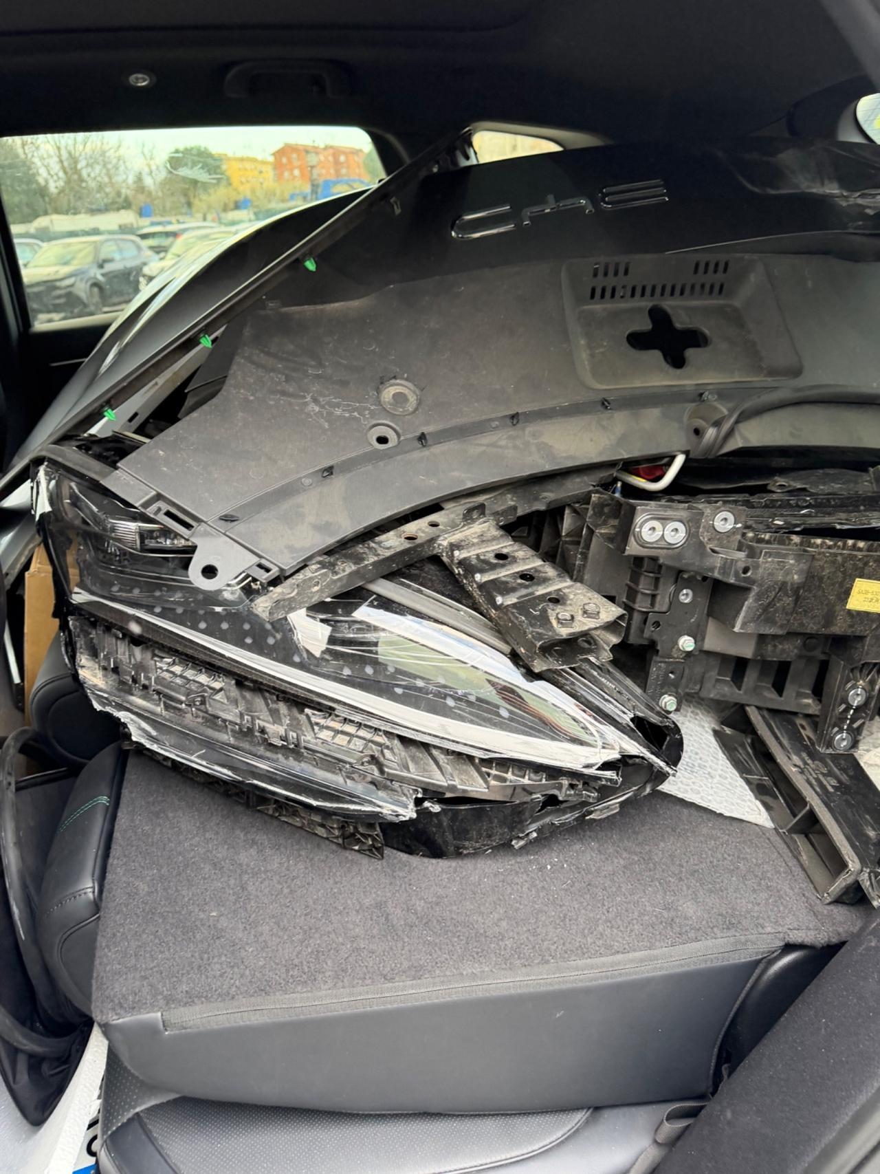 Byd Seal U DM-i 1.5 218 CV PHEV INCIDENTATA