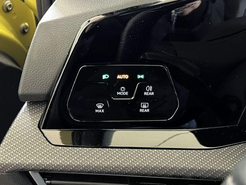 Volkswagen Golf Golf 1.5 TSI EVO ACT R-Line