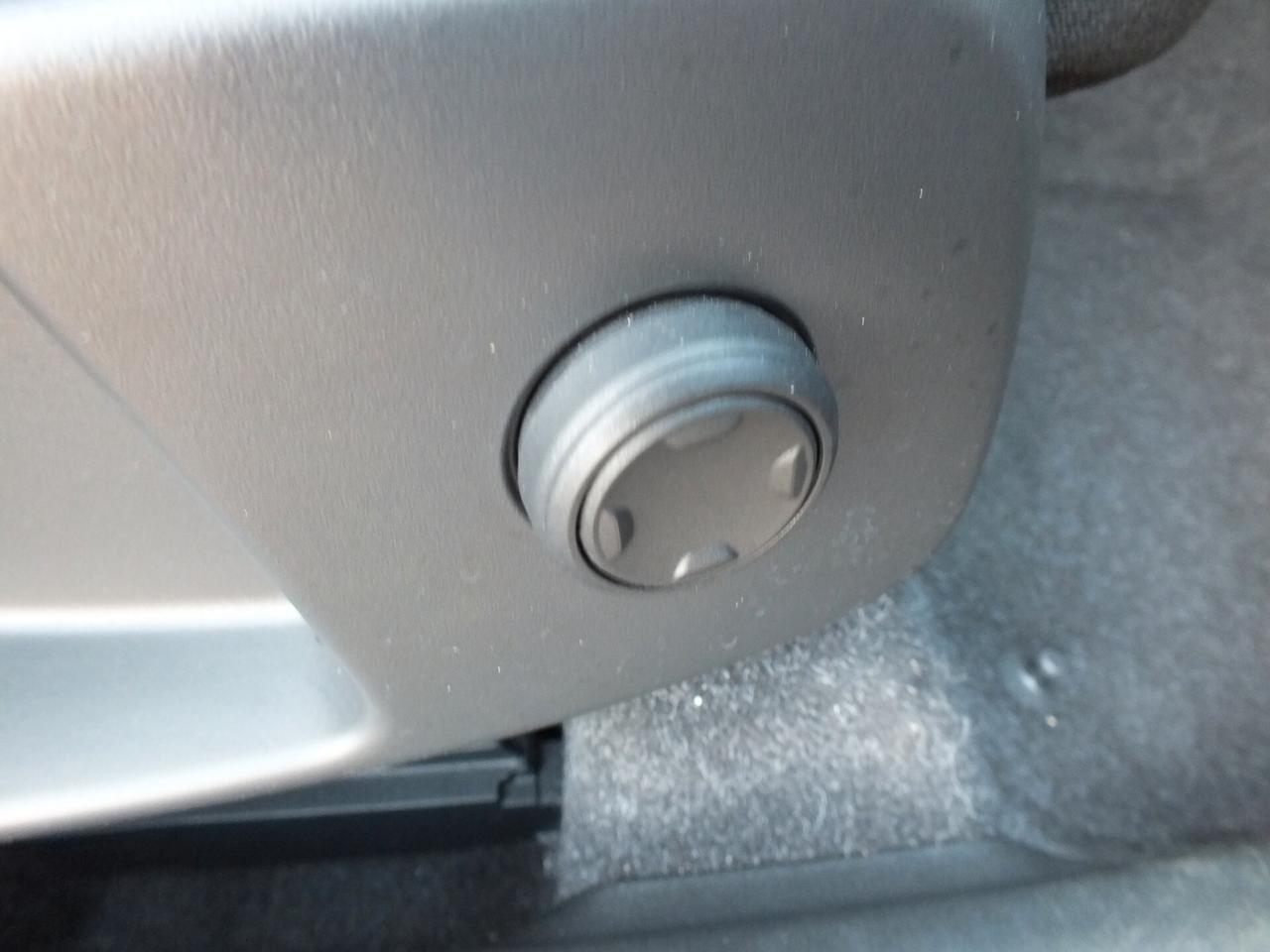 Volvo XC40 D3 150 CV AUTOCARRO N 1 IVA DETRAIBILE.