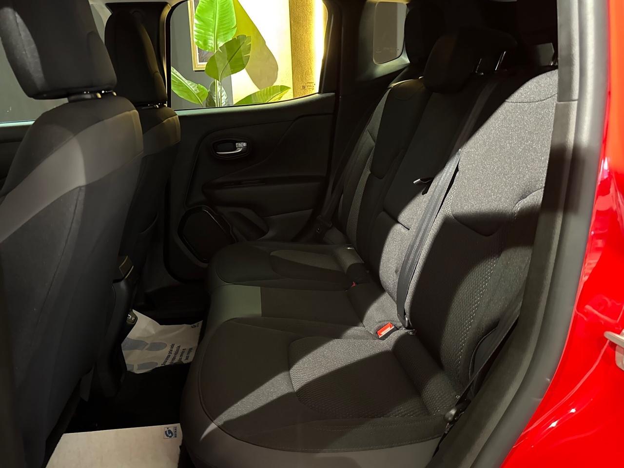 Jeep Renegade 1.6 Mjt DDCT 120 CV Night Eagle