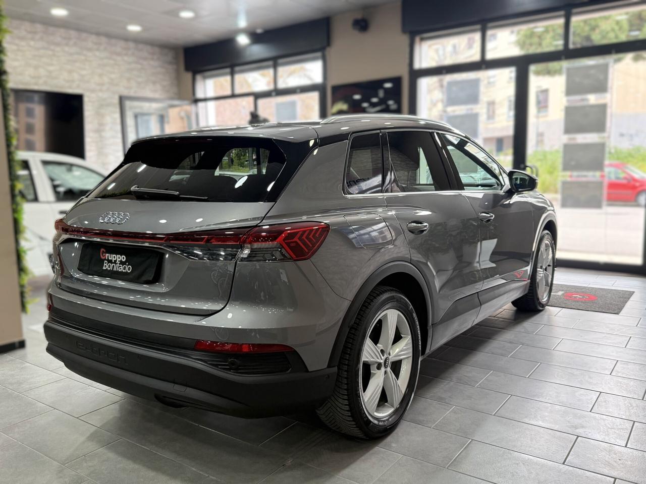 Audi Q4 35 e-tron Business Advanced