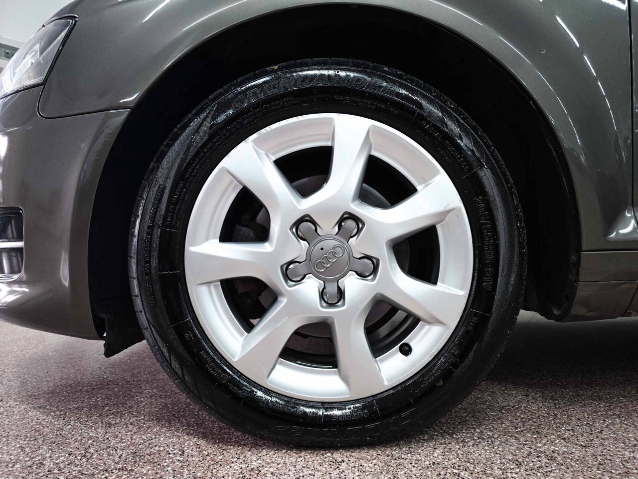 Audi A3 Cabrio 1.6 TDI 105 CV CR Ambition