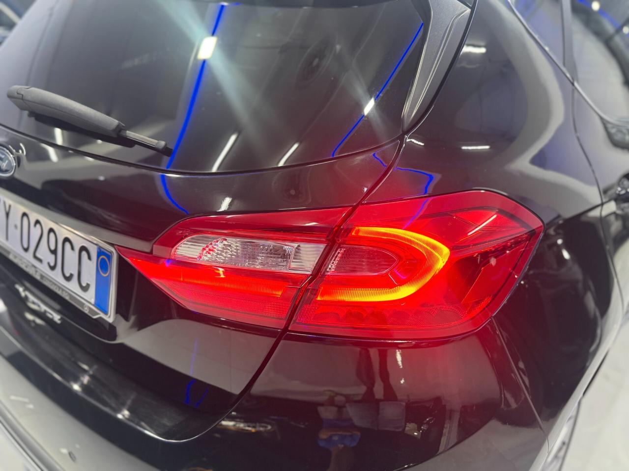 Ford Fiesta 1.5 EcoBlue 5 porte Vignale