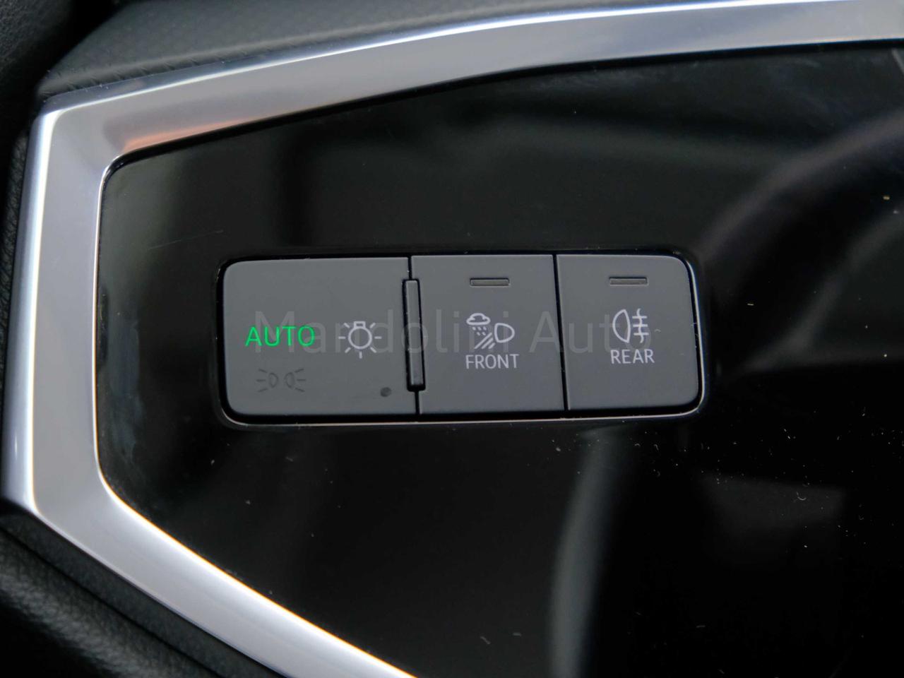 Audi Q3 35 1.5 tfsi business advanced s tronic