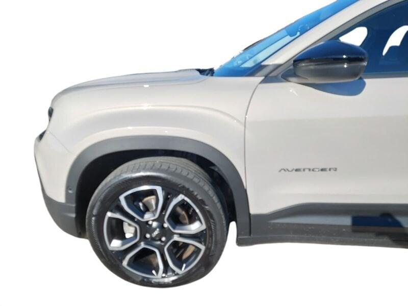 Jeep Avenger e-Hybrid 1.2 MHEV e-Hybrid Turbo Summit