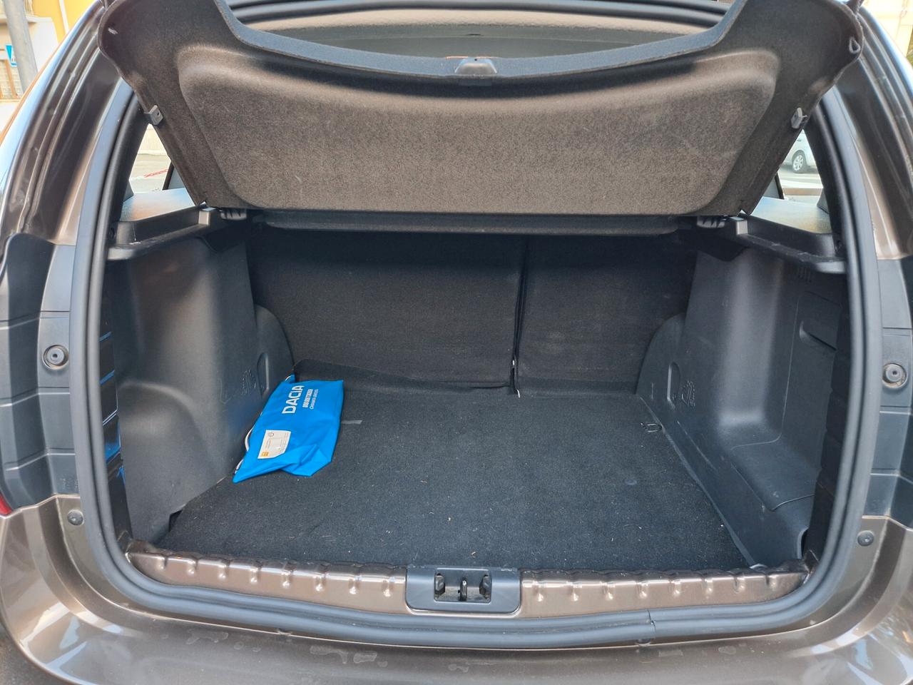 Dacia Duster 1.6 114CV "91.100 km" GPL madre, Bluetooth, USB