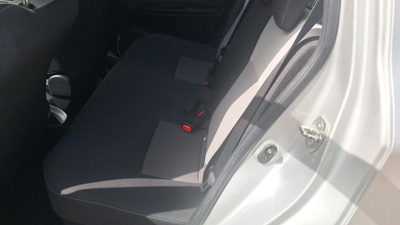 Toyota Yaris 1.5 Hybrid 5 porte Business