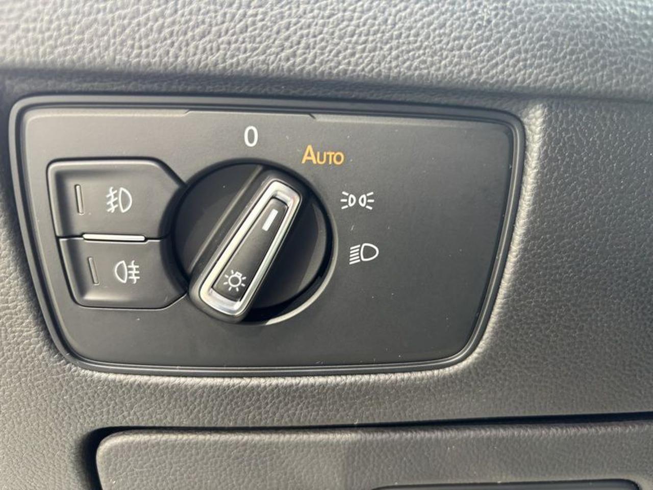 Volkswagen Passat Variant 2.0 TDI SCR 122 CV EVO DSG Business NAVI-FULL LED