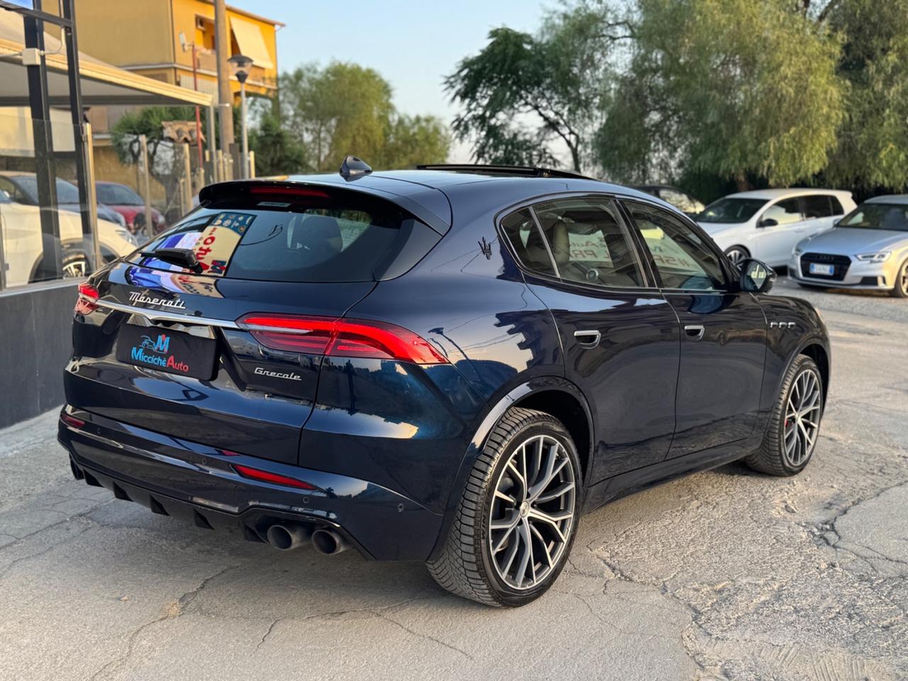 MASERATI GRECALE 2.0 MHEW 330 CV MODENA STRAFULL IVA TETTO
