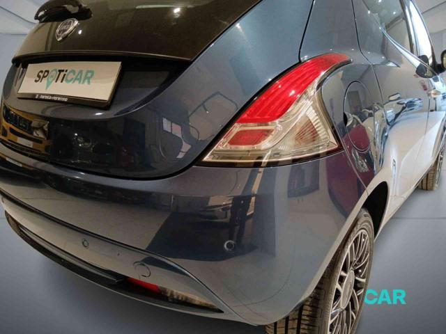 LANCIA Ypsilon 1.0 FireFly 5 porte S&S Hybrid Platino