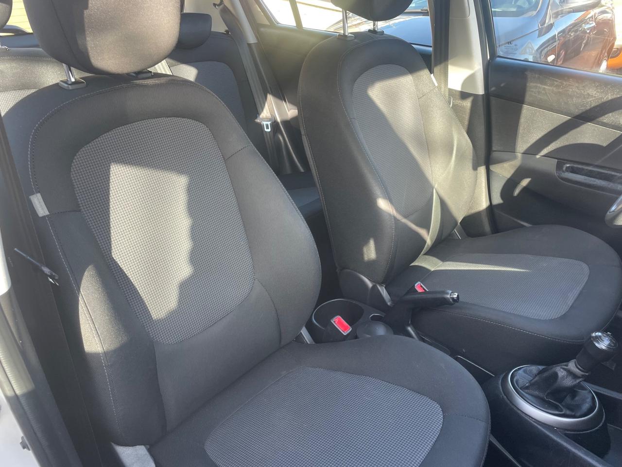 HYUNDAI i20 1.2 BENZINA 85 (CV) 2013