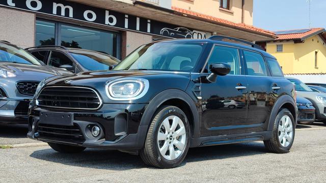 MINI Countryman One Autom LED-APPLE CARPLAY-NAVI-PDC-SED RISC