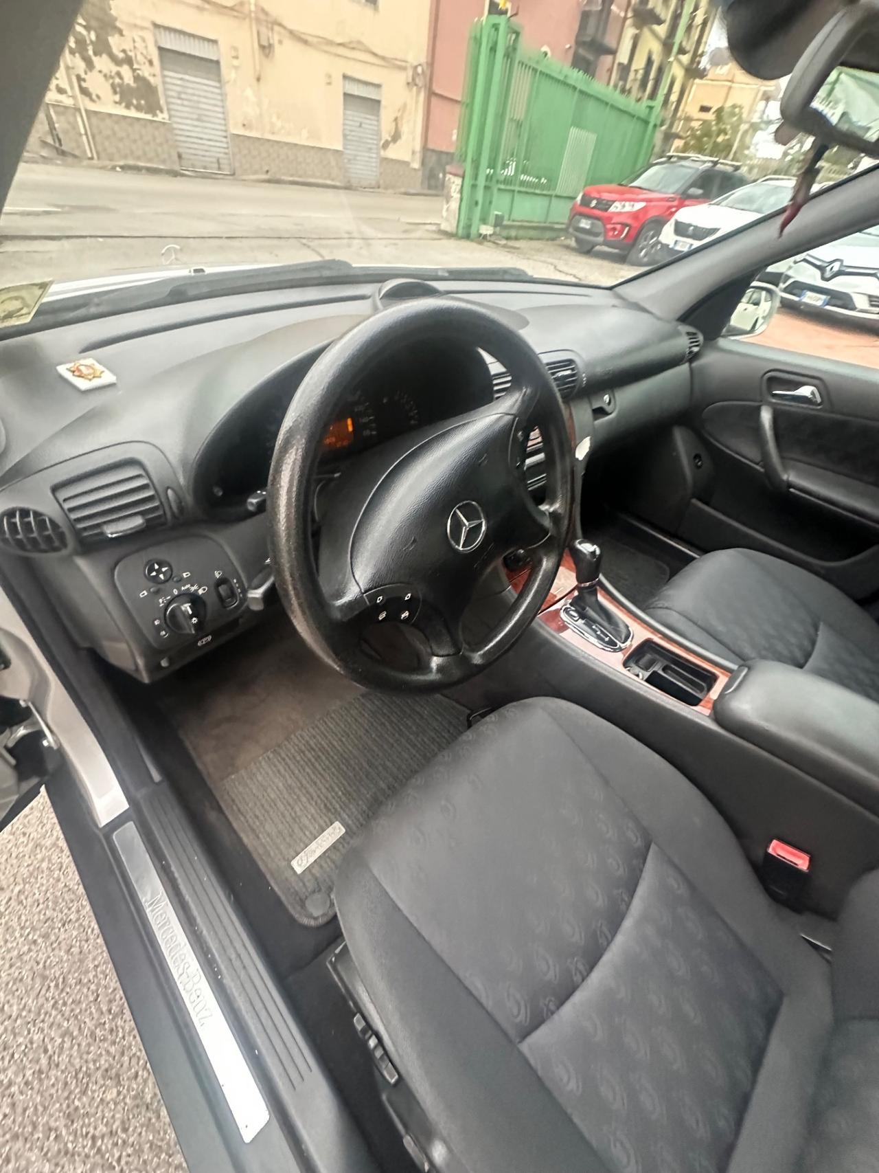 Mercedes-benz C 200 CDI cat Elegance