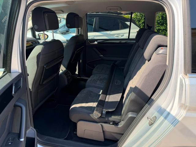 VOLKSWAGEN Touran 1.6 TDI Executive BlueMotion Technology