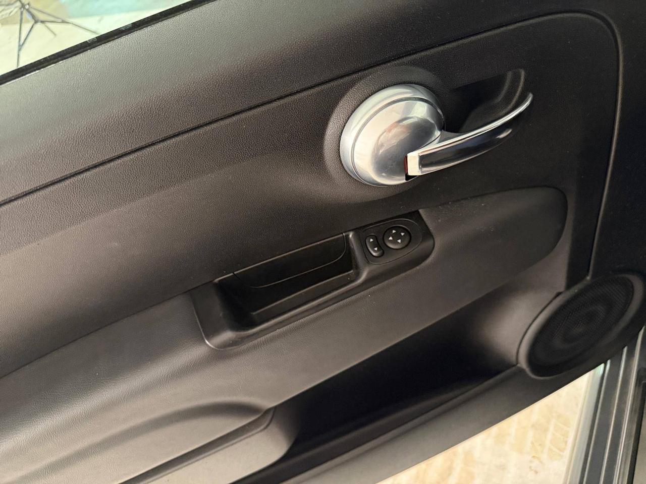 Fiat 500 1.0 hybrid Connect 70cv