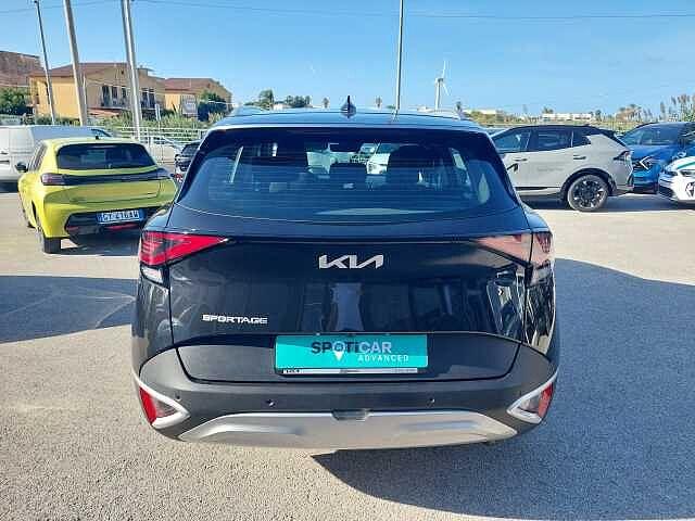 Kia Sportage 1.6 CRDi MHEV Business
