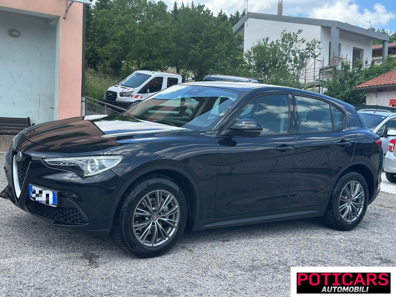 Alfa Romeo Stelvio 2.2 Turbodiesel 160 CV AT8 RWD Business