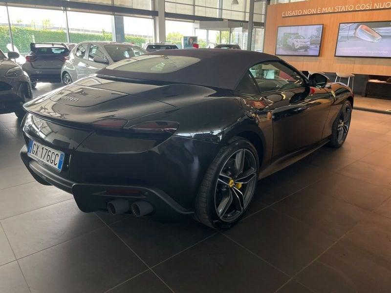 Ferrari Roma Spider 3.9 Spider DCT