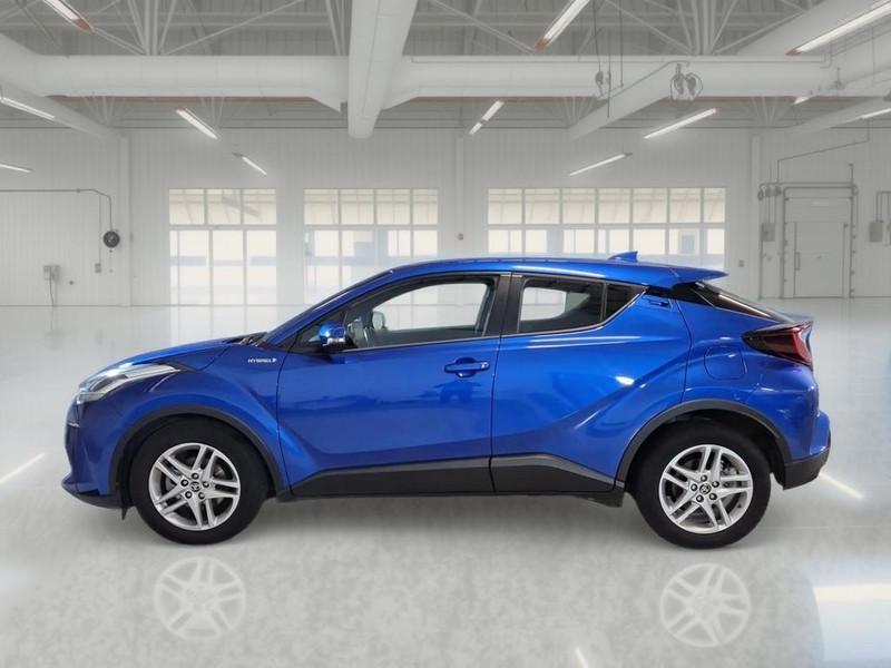 TOYOTA C-HR 1.8H 98CV E-CVT Business
