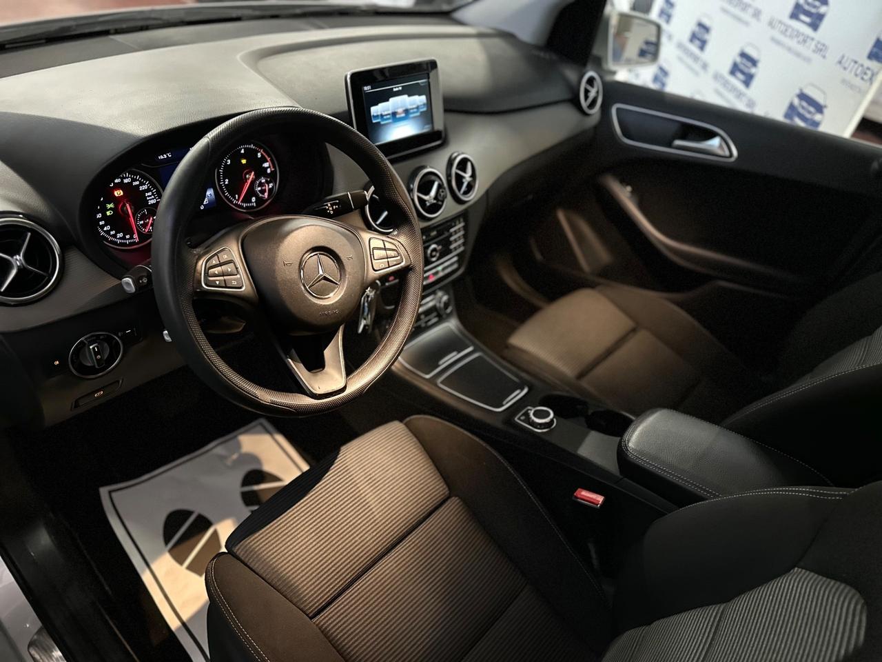 Mercedes-benz B 180 d Automatic Premium/2018