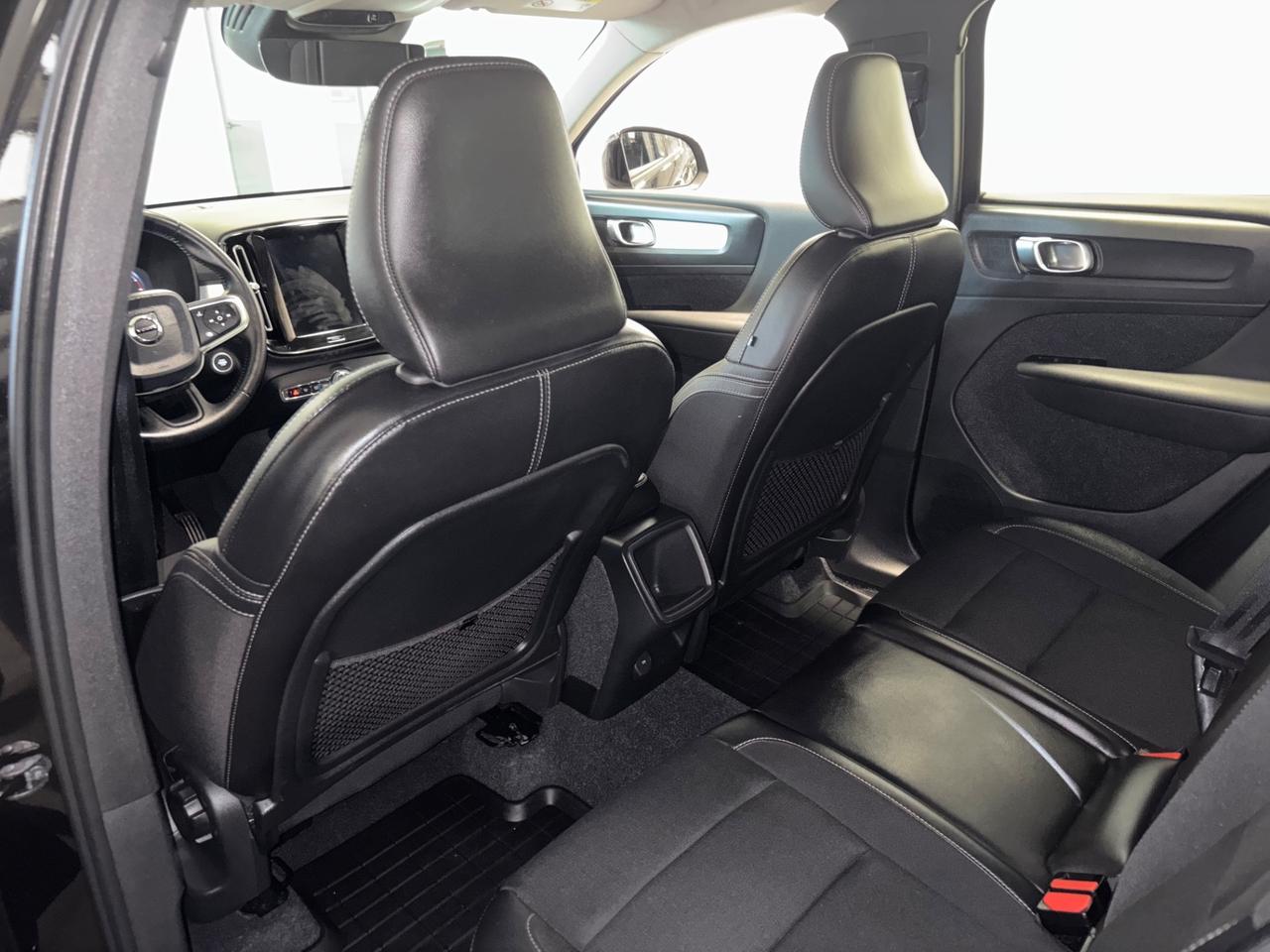 Volvo XC40 D3 GEARTRONIC AUT. Momentum Pro
