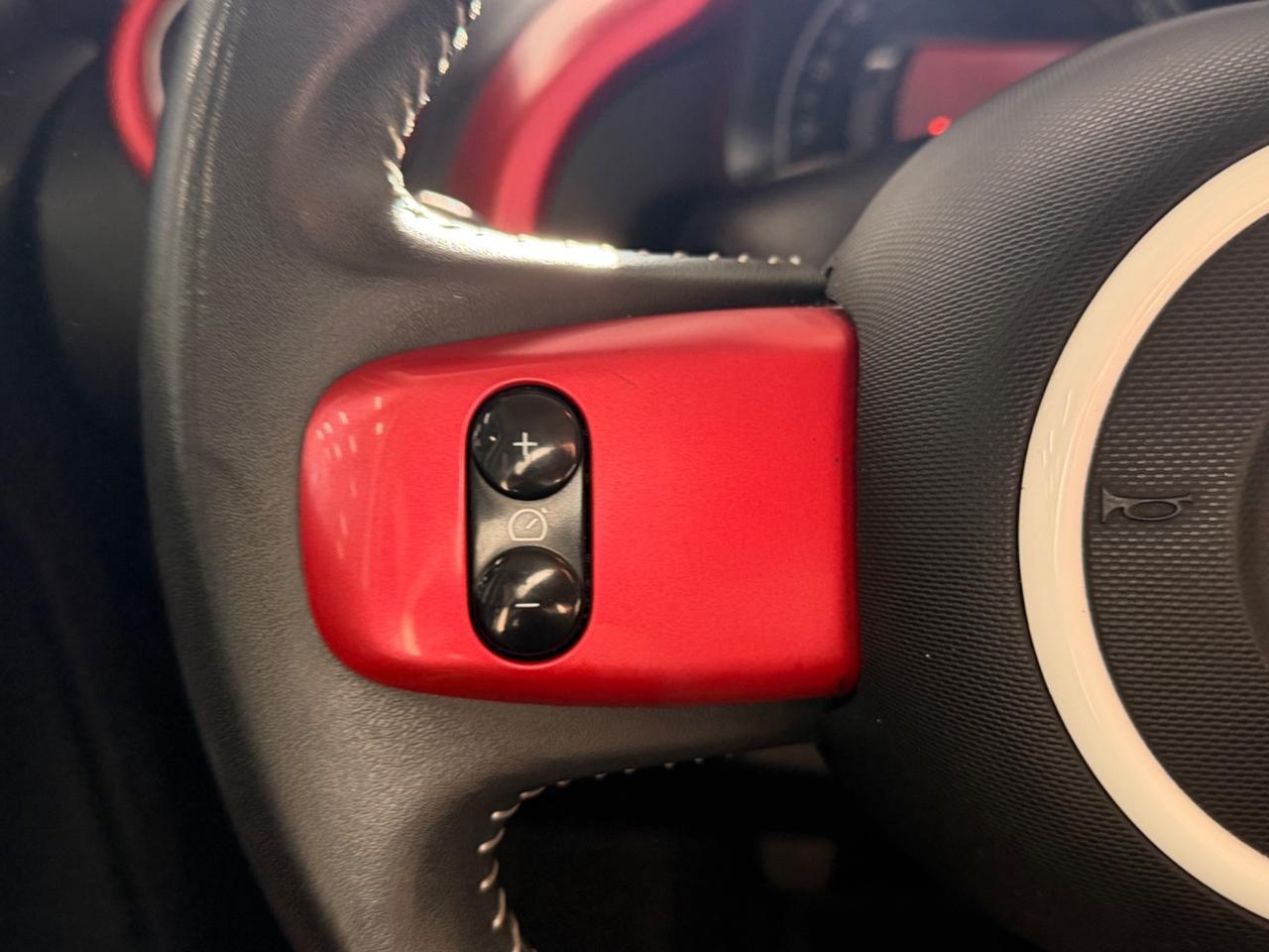 Renault Twingo 1.0 69CV LIMITED LED UNIPRO GARANZIA