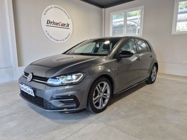 Volkswagen Golf 1.5 TFSI 150CV DSG *R-LINE* LED APPLE CARPLAY ANDROID AUTO RETROCAM. LAVAFARI VETRI PRIVACY