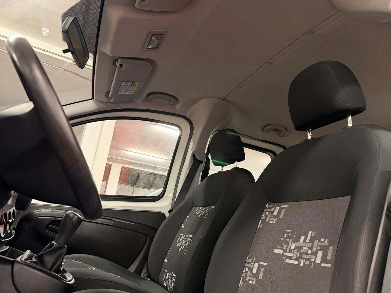 Fiat Qubo 1.4 8V 73 CV Active