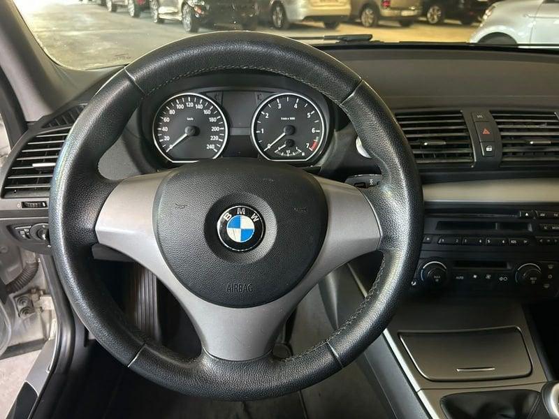 BMW Serie 1 116i Eletta 6m