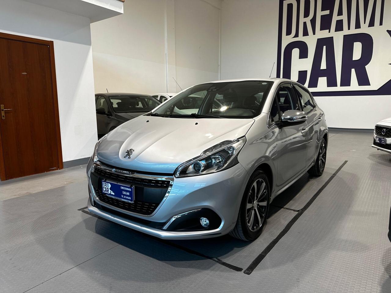 Peugeot 208 PureTech 82 5 porte Allure