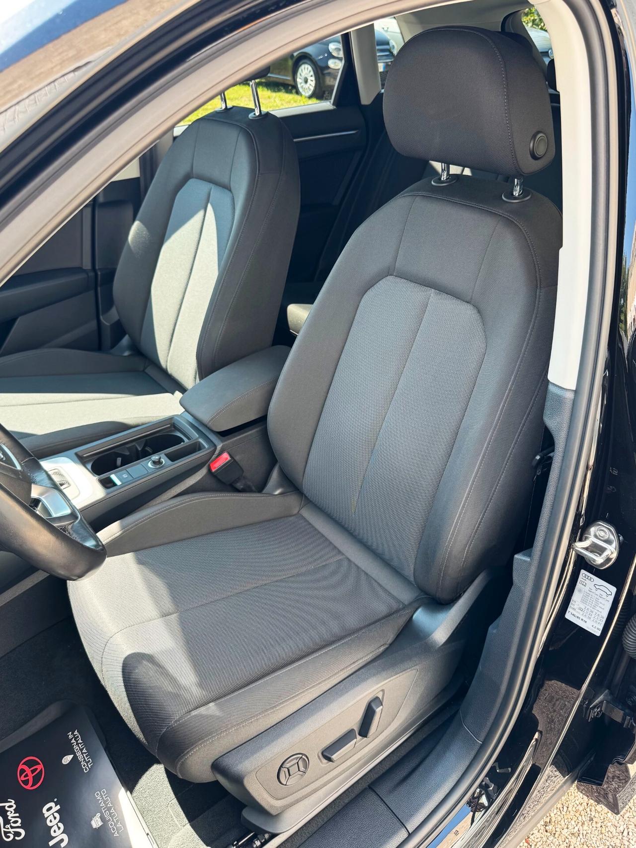 Audi Q3 35 TDI S line edition | TAGLIANDI AUDI
